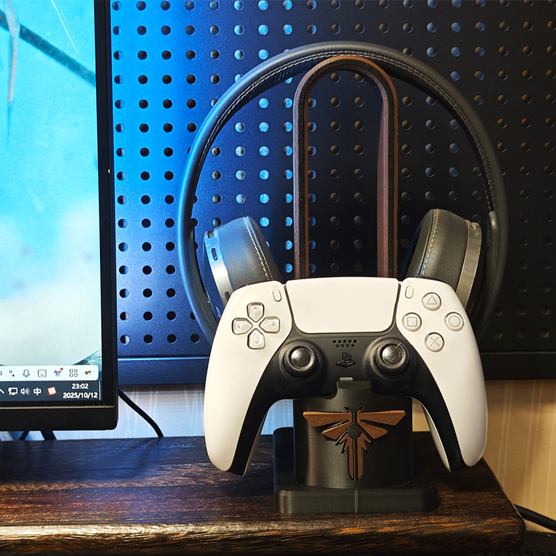 Maniglia Supporto per auricola - Gaming Accessories Console recensione e prezzo